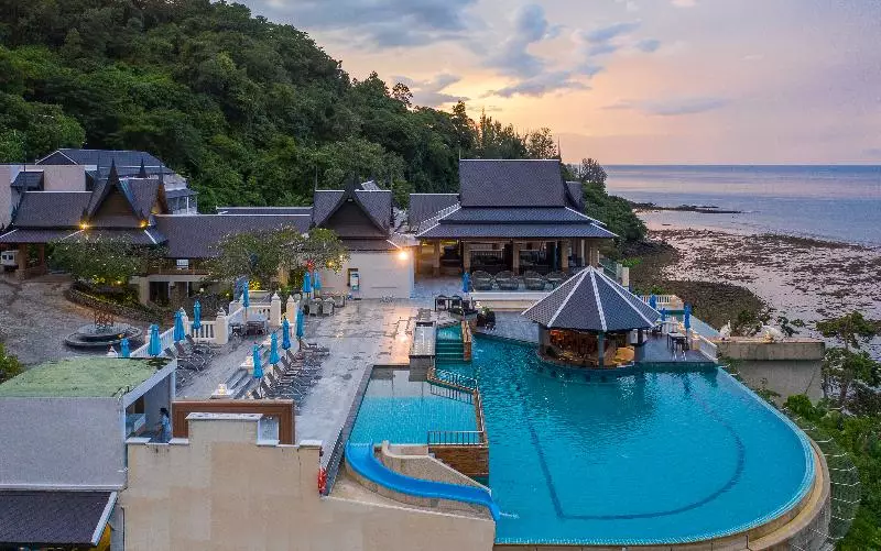 هتل هتل ناماکا ریزورت کامالا پوکت